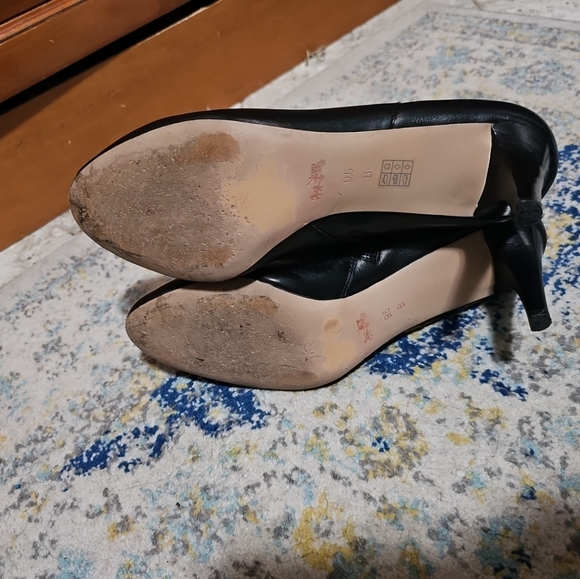Coach Holiday Leather Ankle Mid Heel Booties Size 9.5 - Picture 9 of 10